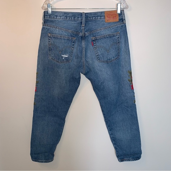 Levi's Blue Cropped Jeans with Red Floral Embroidery - Picture 3 of 12